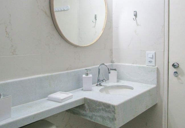 Apartment in Ubatuba - Loft a 220m da Praia das Toninhas em Ubatuba/SP Apartment in Ubatuba - Loft a 220m da Praia das Toninhas em Ubatuba/SP