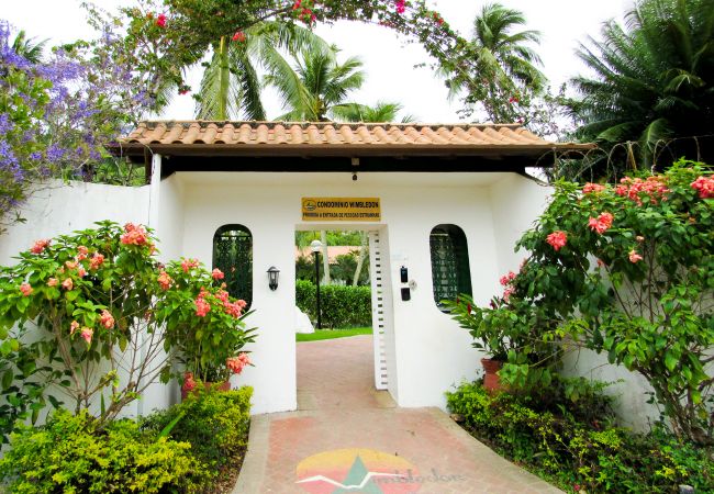 Apartment in Ubatuba - Loft a 220m da Praia das Toninhas em Ubatuba/SP Apartment in Ubatuba - Loft a 220m da Praia das Toninhas em Ubatuba/SP