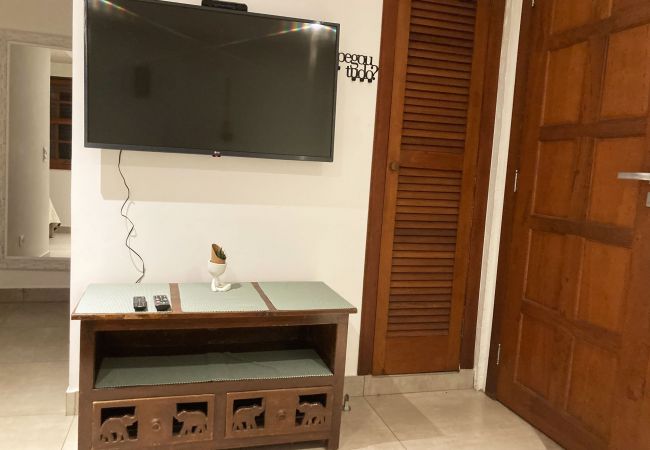 Apartment in Armação dos Búzios - Loft a 600 metros da praia c piscina em Búzios/RJ  Apartment in Armação dos Búzios - Loft a 600 metros da praia c piscina em Búzios/RJ