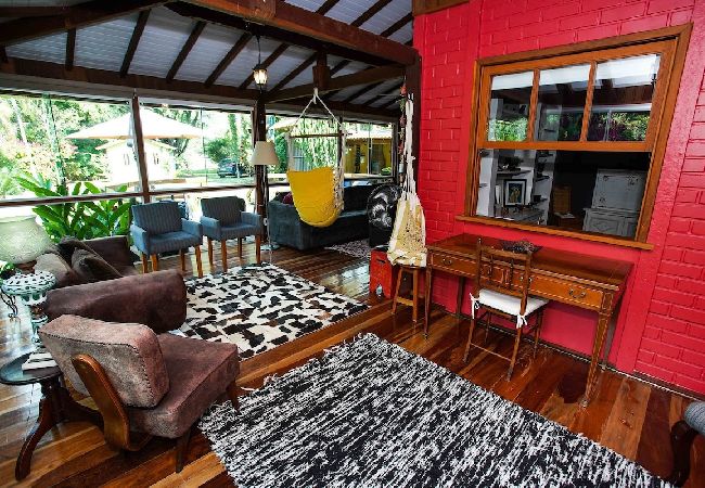 House in Petrópolis - GUI8A| Casa com piscina em Secretário House in Petrópolis - GUI8A| Casa com piscina em Secretário
