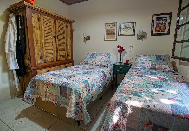 House in Petrópolis - GUI8A| Casa com piscina em Secretário House in Petrópolis - GUI8A| Casa com piscina em Secretário