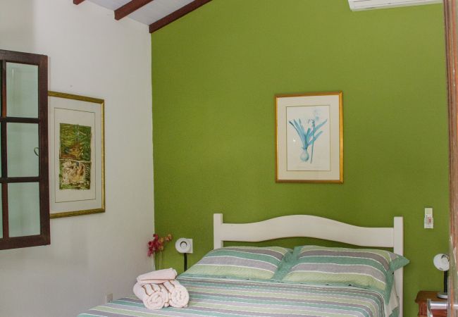 House in Petrópolis - GUI8A| Casa com piscina em Secretário House in Petrópolis - GUI8A| Casa com piscina em Secretário