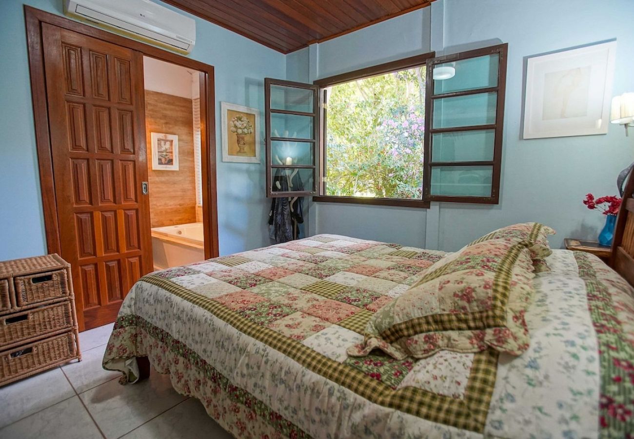 House in Petrópolis - GUI8A| Casa com piscina em Secretário House in Petrópolis - GUI8A| Casa com piscina em Secretário