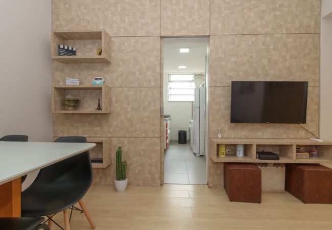 Apartment in Rio de Janeiro - NS802| Apto charmoso a 2 quadras da praia de Copa Apartment in Rio de Janeiro - NS802| Apto charmoso a 2 quadras da praia de Copa