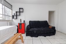Apartment in Rio de Janeiro - ATA1004| Apartamento com Suíte no Leblon