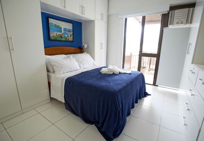 Apartment in Rio de Janeiro - LUC115| Flat na praia da Barra com piscina e sauna Apartment in Rio de Janeiro - LUC115| Flat na praia da Barra com piscina e sauna