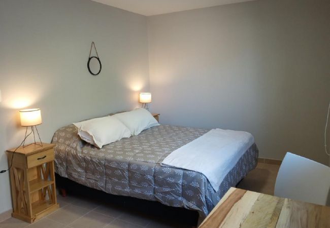 House in Mendoza - 10 dormitorios en Suite. Excelente ubicación House in Mendoza - 10 dormitorios en Suite. Excelente ubicación