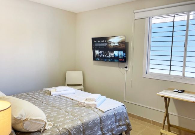 House in Mendoza - 10 dormitorios en Suite. Excelente ubicación House in Mendoza - 10 dormitorios en Suite. Excelente ubicación