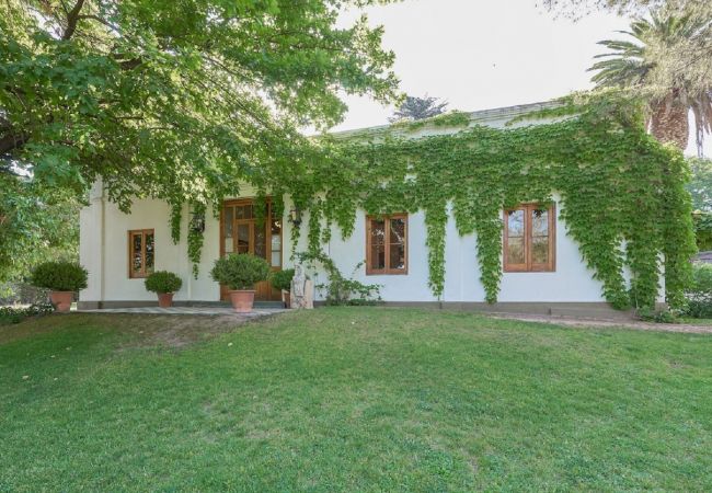 House in Luján de Cuyo - Tradicional Casona de época, con desayuno House in Luján de Cuyo - Tradicional Casona de época, con desayuno