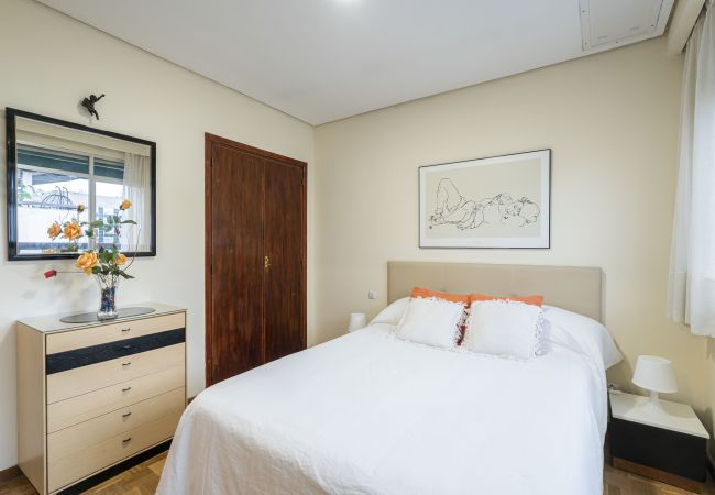 Apartment in Madrid - Apartamento Centro Negocios Castellana M (MDM32) Apartment in Madrid - Apartamento Centro Negocios Castellana M (MDM32)