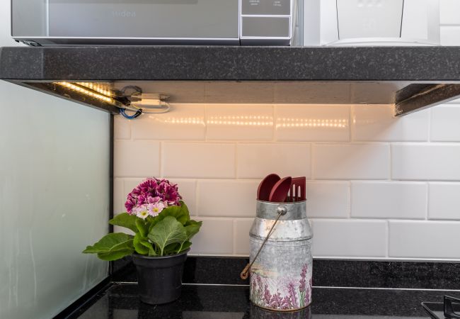 Apartment in Rio de Janeiro - 2 km from Praia da Alvorada, near Barra Shopping | AM203 Apartment in Rio de Janeiro - 2 km from Praia da Alvorada, near Barra Shopping | AM203