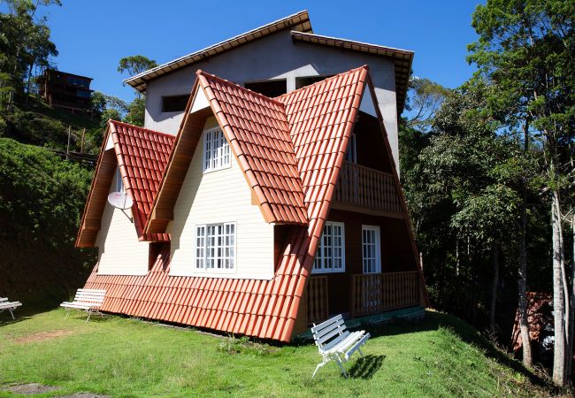 Villa in Domingos Martins - Chalé com ótima localização em Domingos Martins/ES
