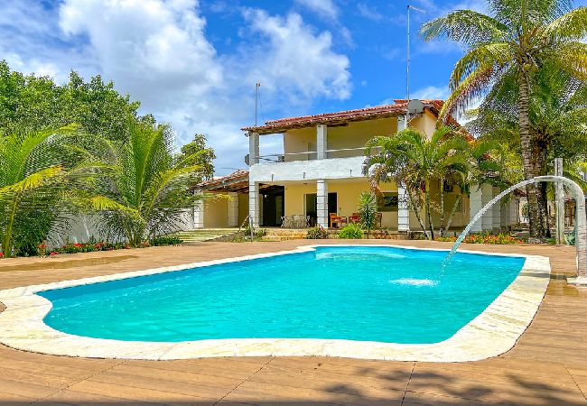  in Itacimirim - Casa com piscina em Itacimirim/BA