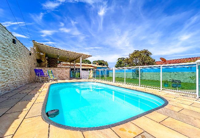  in Araruama - Casa com piscina e churrasqueira em Araruama/RJ