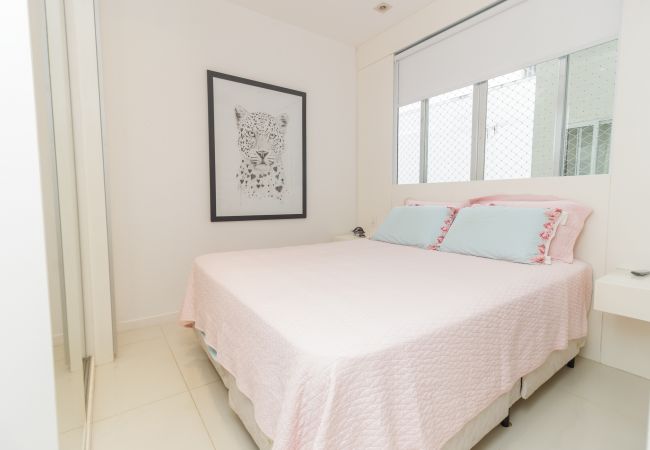 Apartment in Rio de Janeiro - BAR203| Apto alto padrão em área nobre de Ipanema Apartment in Rio de Janeiro - BAR203| Apto alto padrão em área nobre de Ipanema