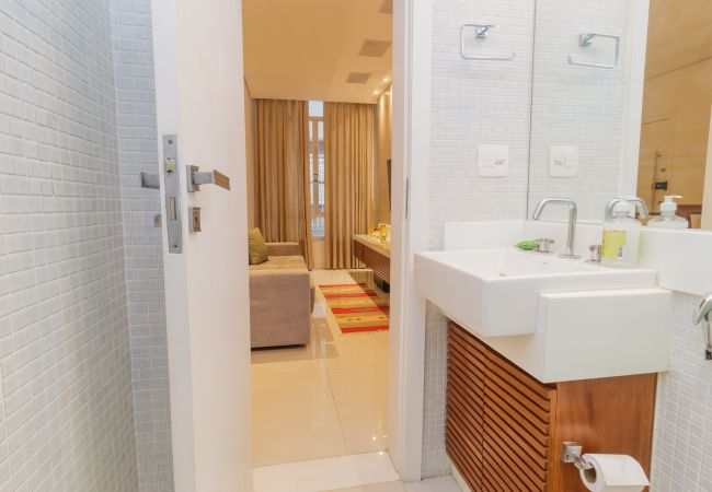 Apartment in Rio de Janeiro - BAR203| Apto alto padrão em área nobre de Ipanema Apartment in Rio de Janeiro - BAR203| Apto alto padrão em área nobre de Ipanema