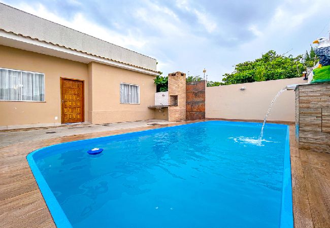  in Casimiro de Abreu - Casa em frente ao mar c lazer em Barra de São João