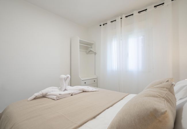 Apartment in Madrid - Parque de Atracciones-Zoo-Casa de Campo  Apartment in Madrid - Parque de Atracciones-Zoo-Casa de Campo