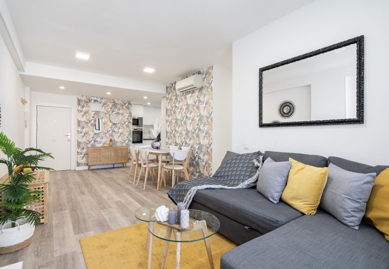 Apartment in Madrid - Parque de Atracciones-Zoo-Casa de Campo 