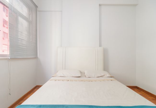 Apartment in Rio de Janeiro - MAG504| Espaçoso apartamento em Copacabana Apartment in Rio de Janeiro - MAG504| Espaçoso apartamento em Copacabana