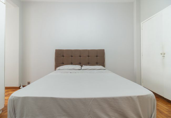 Apartment in Rio de Janeiro - MAG504| Espaçoso apartamento em Copacabana Apartment in Rio de Janeiro - MAG504| Espaçoso apartamento em Copacabana