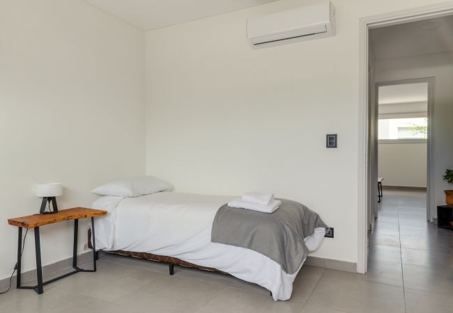 House in Luján de Cuyo - The Acacia Village: Colorful Lodge 8 House in Luján de Cuyo - The Acacia Village: Colorful Lodge 8