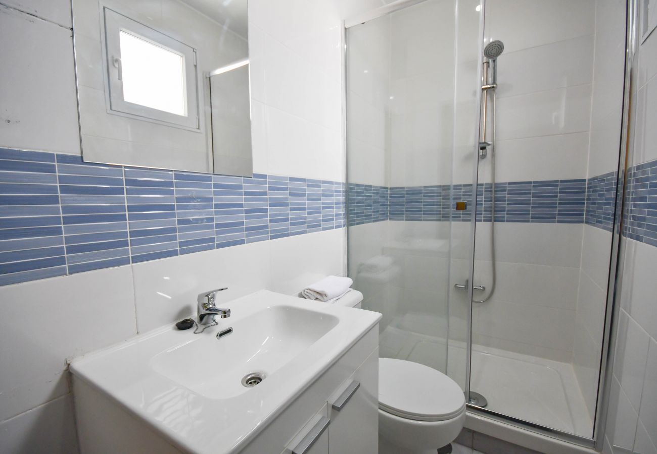 Studio in Madrid - ESTUDIO TETUAN  Studio in Madrid - ESTUDIO TETUAN