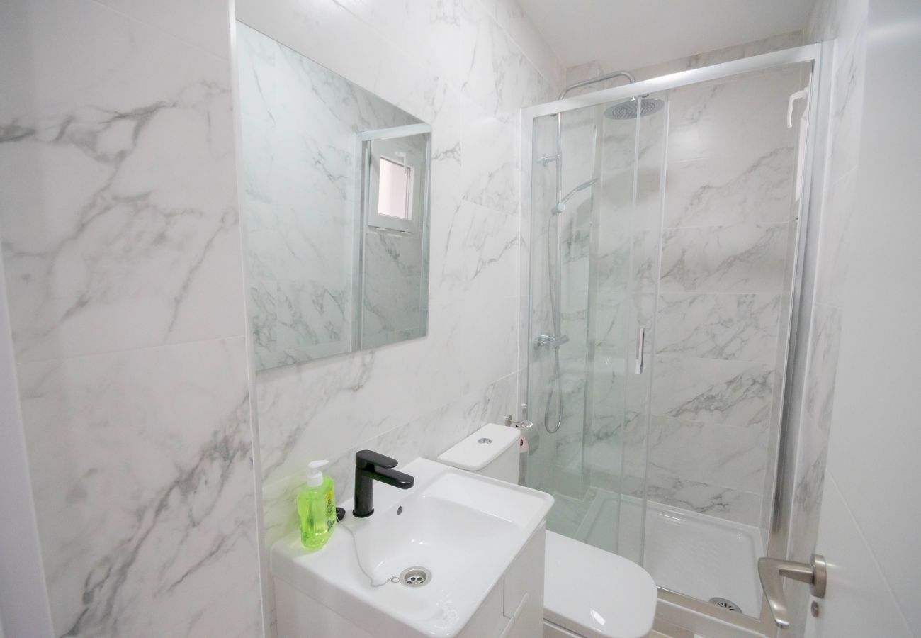 Studio in Madrid - ESTUDIO-TETUAN  Studio in Madrid - ESTUDIO-TETUAN