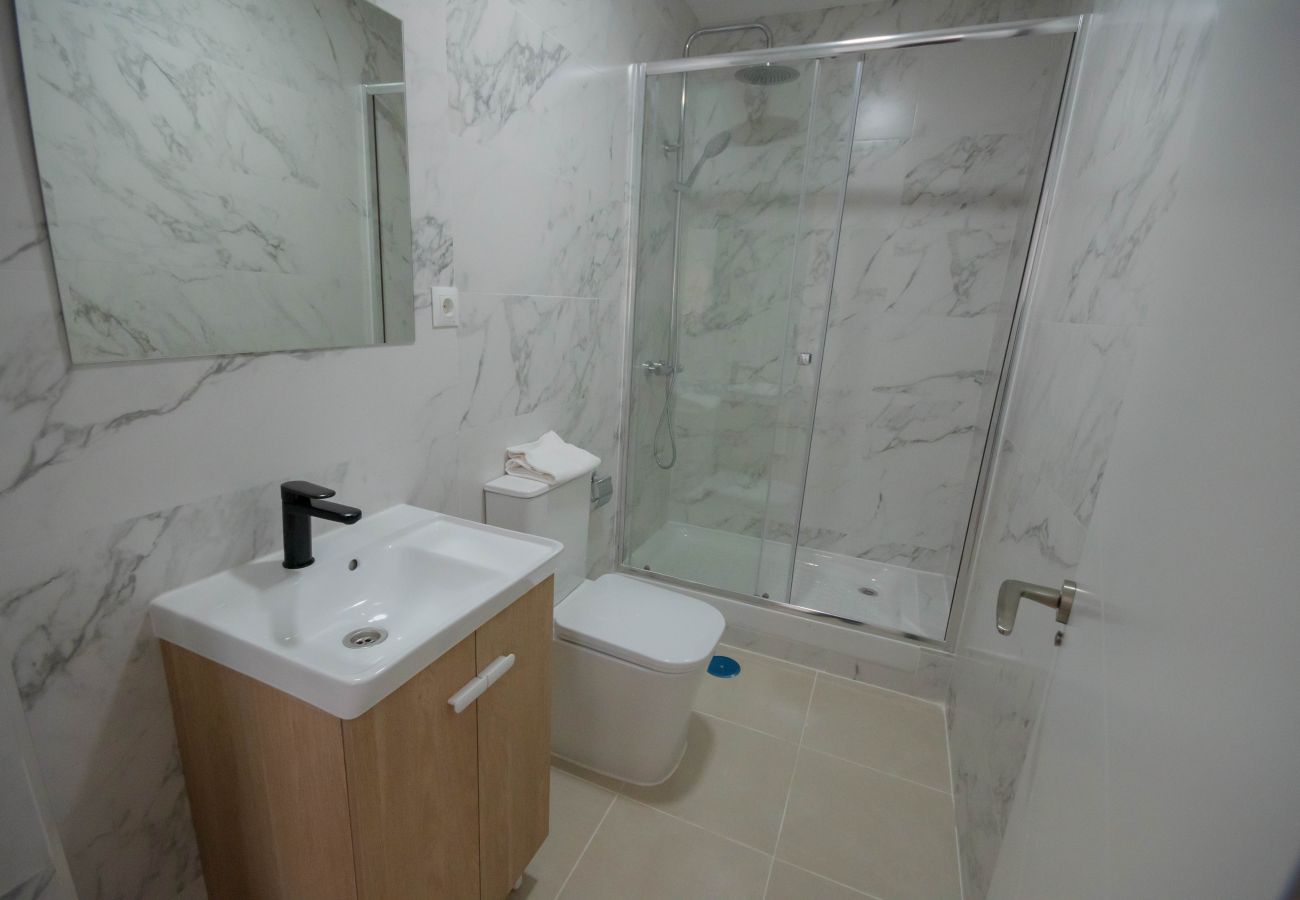 Studio in Madrid - ESTUDIO-TETUAN- Studio in Madrid - ESTUDIO-TETUAN-