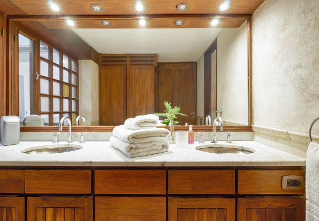 House in Luján de Cuyo -  Espectacular casa para grupos, opcional desayuno House in Luján de Cuyo -  Espectacular casa para grupos, opcional desayuno