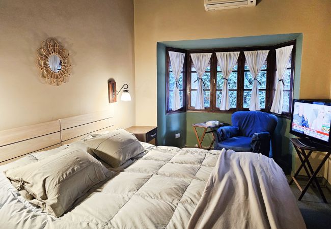 House in Luján de Cuyo -  Amplia y cálida rodeada de verde con seguridad House in Luján de Cuyo -  Amplia y cálida rodeada de verde con seguridad