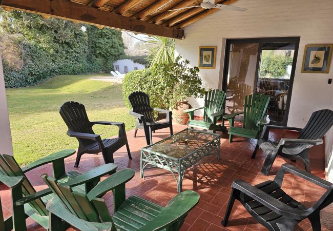 House in Luján de Cuyo -  Amplia y cálida rodeada de verde con seguridad House in Luján de Cuyo -  Amplia y cálida rodeada de verde con seguridad