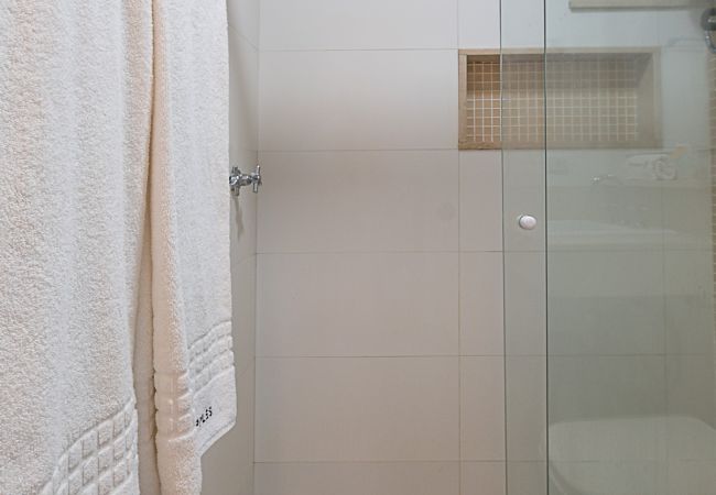 Apartment in Rio de Janeiro - 3 minutes from Copacabana beach | STC303 Apartment in Rio de Janeiro - 3 minutes from Copacabana beach | STC303