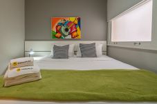 Apartment in Rio de Janeiro - 3 minutes from Copacabana beach | STC303