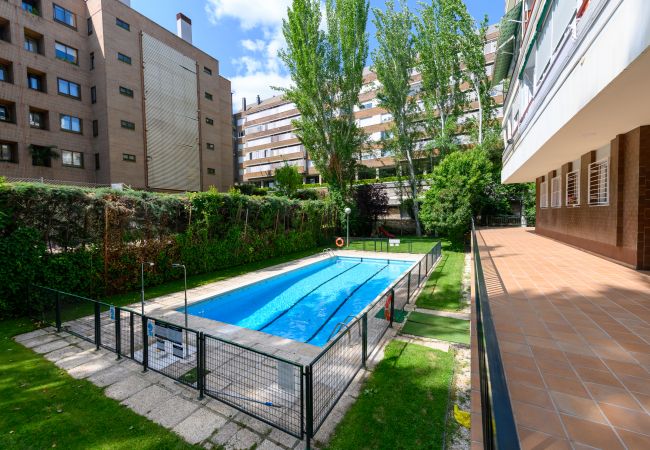  in Madrid - Elegante y cómodo ap. Valdezarza 