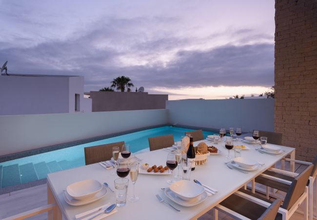 Villa in Adeje - Villa Horizon Luxe Villa in Adeje - Villa Horizon Luxe