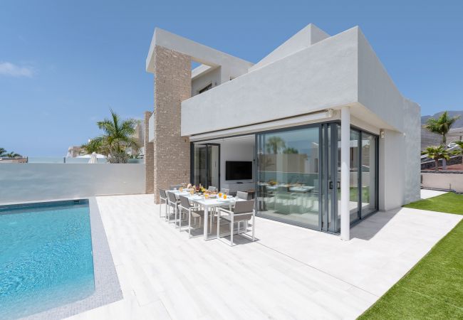 Villa in Adeje - Villa Horizon Luxe Villa in Adeje - Villa Horizon Luxe