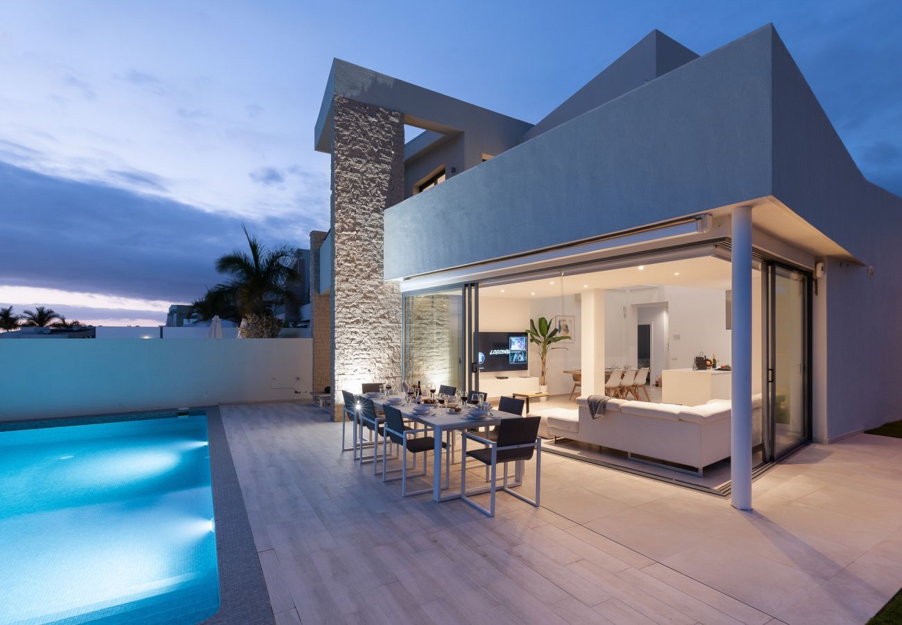 Villa in Adeje - Villa Horizon Luxe Villa in Adeje - Villa Horizon Luxe