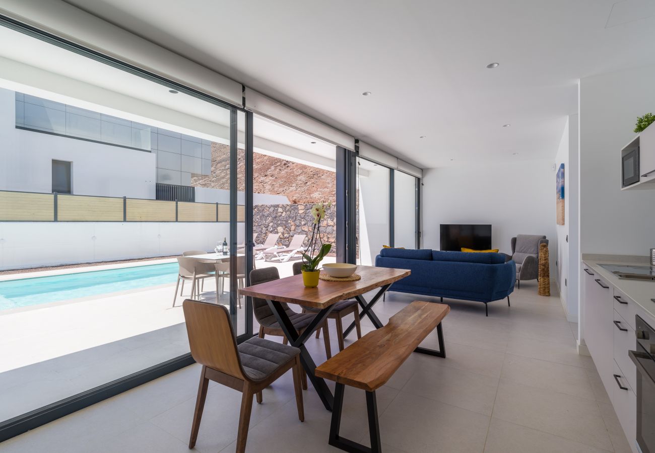 Villa in Corralejo -  Villa Deluxe Las Calderas 01 with private pool Villa in Corralejo -  Villa Deluxe Las Calderas 01 with private pool