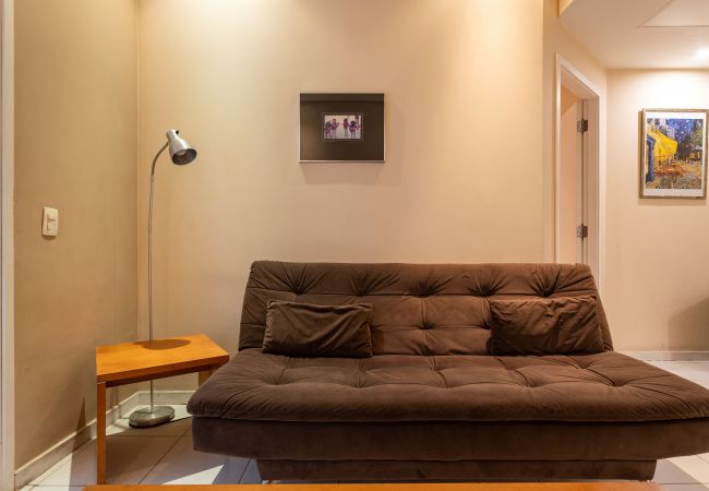 Apartment in Rio de Janeiro - 2 minutes from Copacabana Beach | DF408 Apartment in Rio de Janeiro - 2 minutes from Copacabana Beach | DF408