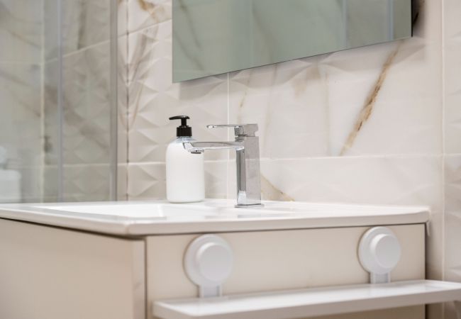 Apartment in Arico - Bonito apartamento a 100 m de la playa Apartment in Arico - Bonito apartamento a 100 m de la playa