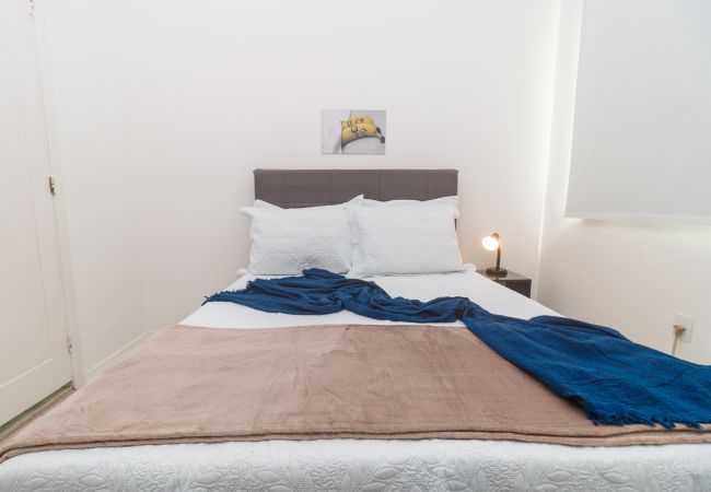 Apartment in Rio de Janeiro - ALB312| Encantador apartamento em Ipanema Apartment in Rio de Janeiro - ALB312| Encantador apartamento em Ipanema