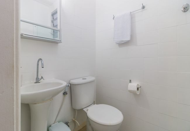 Apartment in Rio de Janeiro - ALB312| Encantador apartamento em Ipanema Apartment in Rio de Janeiro - ALB312| Encantador apartamento em Ipanema