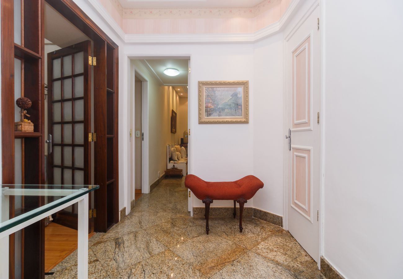 Apartment in Rio de Janeiro - NS201| Apto. 2 quadras da praia de Copacabana Apartment in Rio de Janeiro - NS201| Apto. 2 quadras da praia de Copacabana