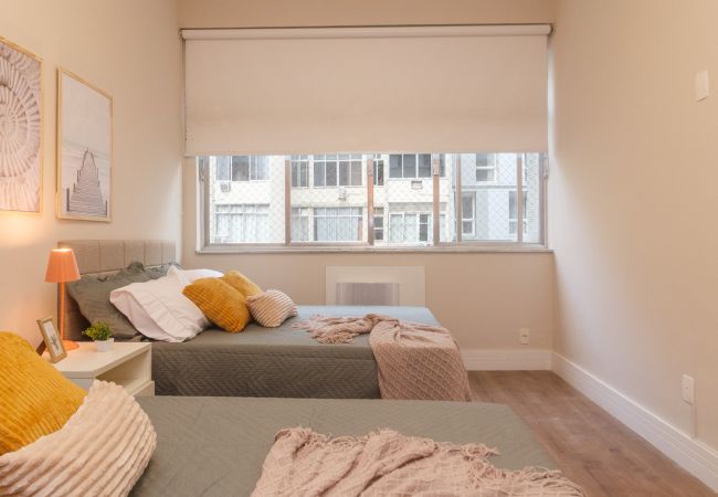 Apartment in Rio de Janeiro - Brt401A| 3 quartos em Copacabana, 9 min do Posto 4 Apartment in Rio de Janeiro - Brt401A| 3 quartos em Copacabana, 9 min do Posto 4