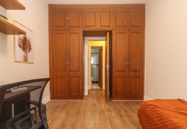 Apartment in Rio de Janeiro - Brt401A| 3 quartos em Copacabana, 9 min do Posto 4 Apartment in Rio de Janeiro - Brt401A| 3 quartos em Copacabana, 9 min do Posto 4