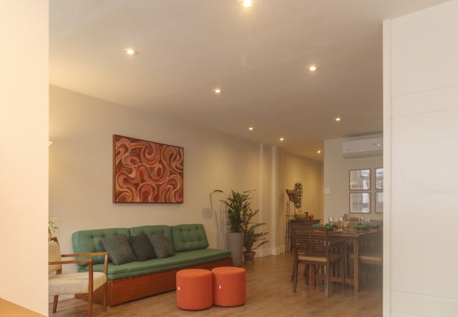 Apartment in Rio de Janeiro - Brt401A| 3 quartos em Copacabana, 9 min do Posto 4 Apartment in Rio de Janeiro - Brt401A| 3 quartos em Copacabana, 9 min do Posto 4