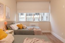 Apartment in Rio de Janeiro - Brt401A| 3 quartos em Copacabana, 9 min do Posto 4