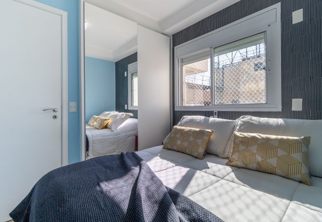 in São Paulo - HYPE104 - Apt 1 bedroom Complete w/ Balcony