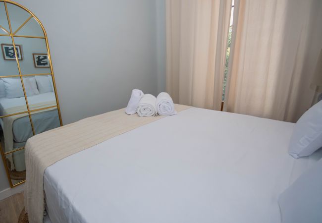 Apartment in Madrid - Luminoso y amplio apartamento en Cuatro Caminos Madrid Apartment in Madrid - Luminoso y amplio apartamento en Cuatro Caminos Madrid